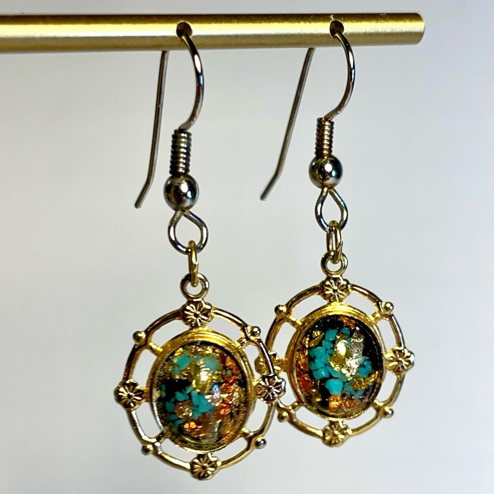 ✨ VTG, Rainbowflake Earrings Pierced Dangles Turquoise Gold Flakes